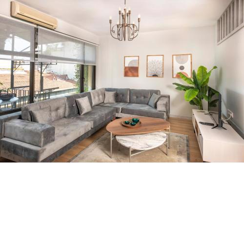 Mirage House