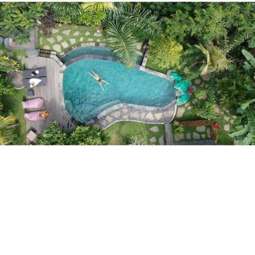 Mirah Guest House