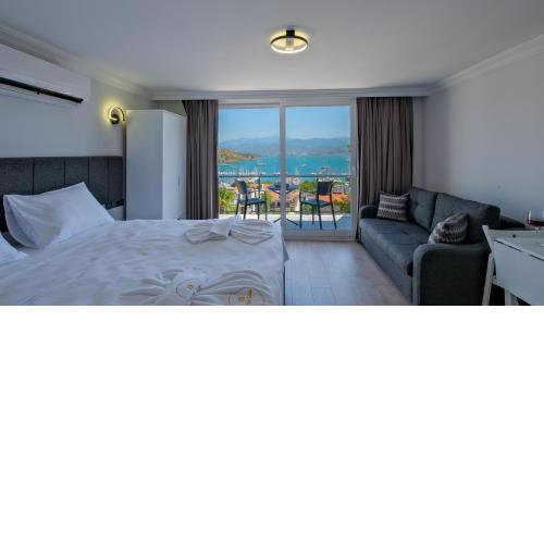 Miralya Suites