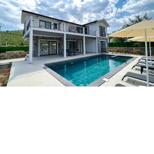 Misty Mountain Luxury Villa Fethiye, Uzumlu