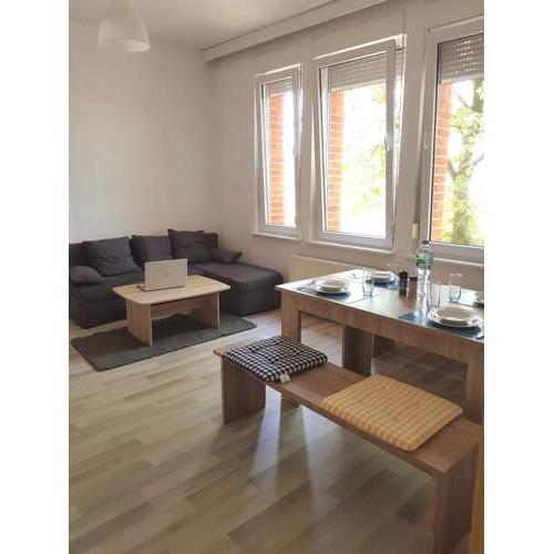 MÖBLIERTE 4 ZIMMERWOHNUNG!AB SOFORT!