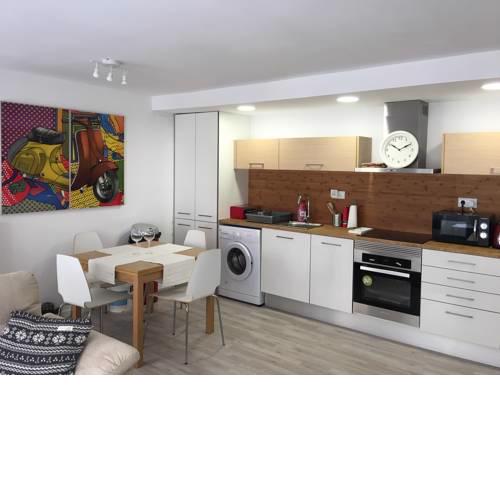 Modern 2-bedroom apartment