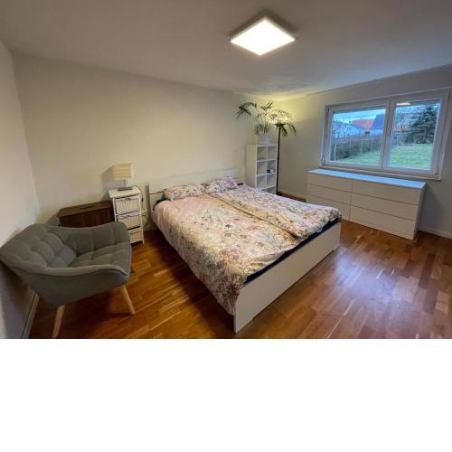 Modern 3 Rooms Apartment with Coffee Machine, WIFI, Netflix, Garden and BBQ Zone
