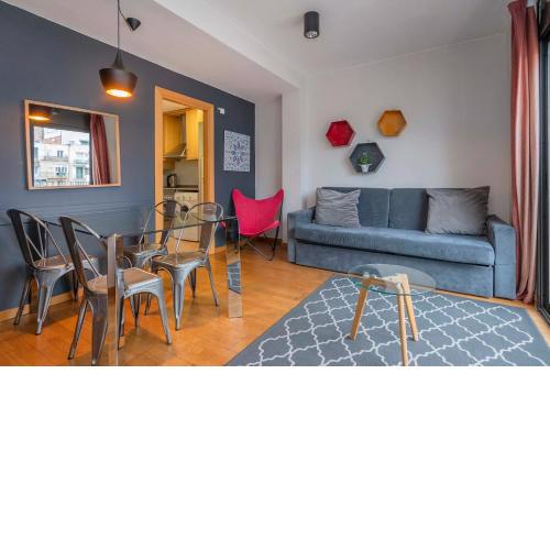 Modern and bright apartment in Eixample 5-1
