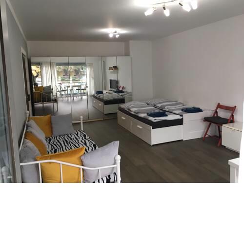Modern and Central Studio with Balcony
