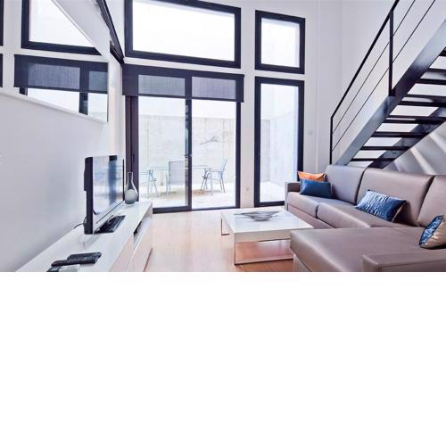 Modern and Chic Apartments in Gracia near Parc Guell