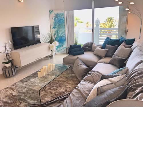 Modern Apartment Atalaya Court with ocean views