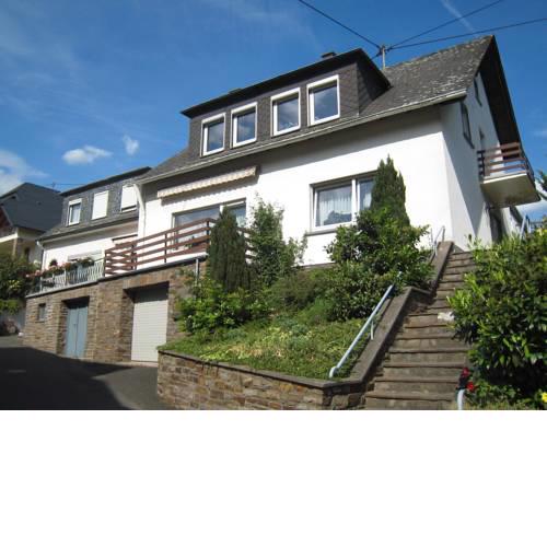 Modern Apartment in Bruttig-Fankel near the Forest
