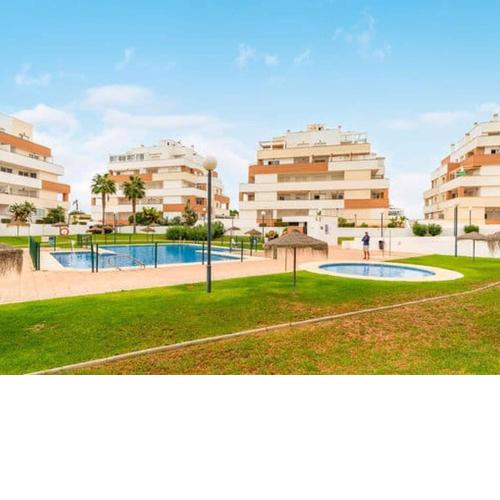 Modern apartment in Roquetas de Mar with garden