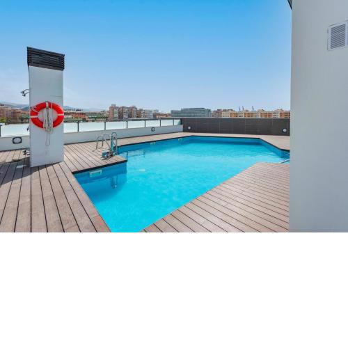 Modern apartment next to train/bus station