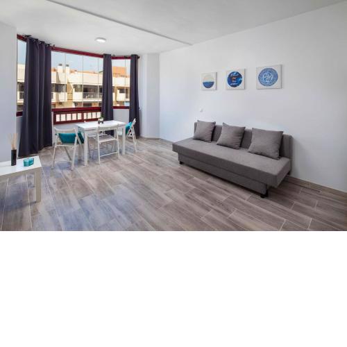 Modern Apartment PALMERAS