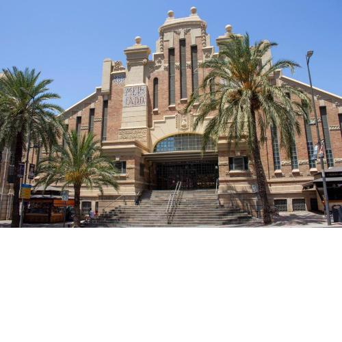 Modern apartment right in centre of Alicante Spain