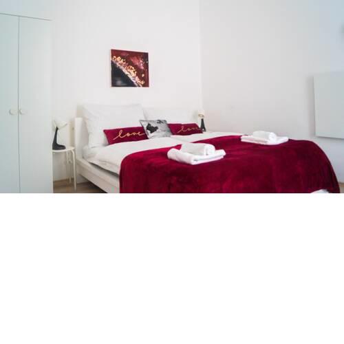 Modern Apartment Wiener Stadthalle 1