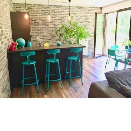 Modern apartment with a large garden