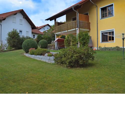 Modern Apartment with Private Garden in Gleissenberg