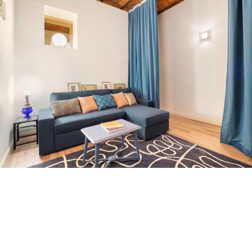 Modern & Beautiful 3 Bedroom Apt with Terrace in Barcelona