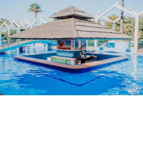 Modern Benalbeach With Pool