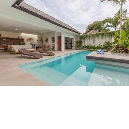 Modern Berawa villa in Canggu