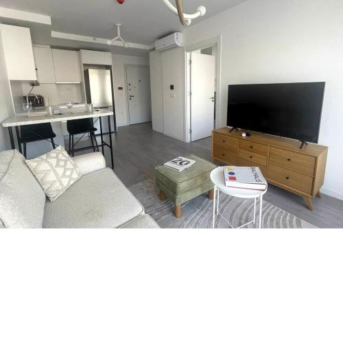Modern Charming 1BR Urban Flat w/ Free Parking #139