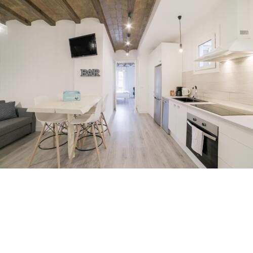 Modern & Chic 2 Bed Apt in Lesseps