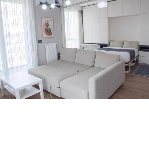 Modern City Getaway - Immerse Yourself In Luxury