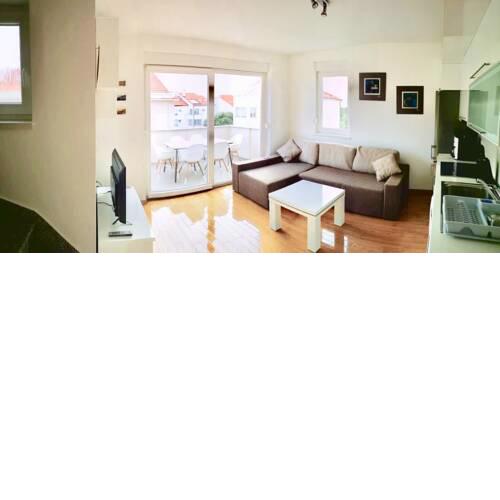 Modern duplex apartment 100 m from the sea