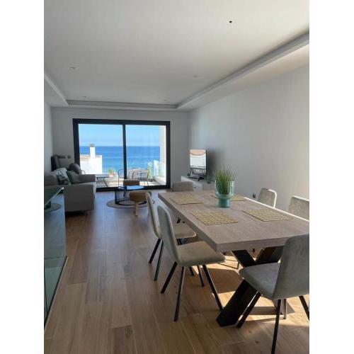 Modern duplex in Alcaidesa Links II