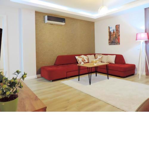 Modern Flat Near Center and Old Town in Antalya
