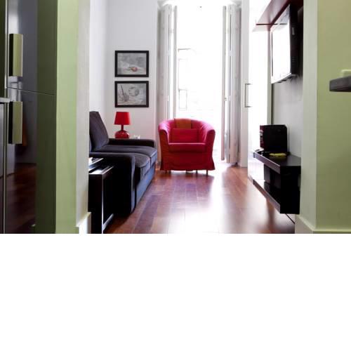 Modern Flats in Justicia by Allô Housing