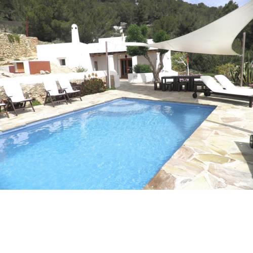 Modern Holiday Home in in Balearic islands with Pool