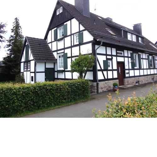 Modern Holiday Home in Monschau with Garden