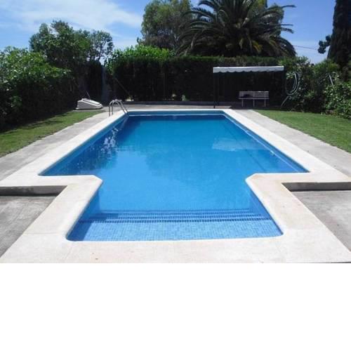 Modern Holiday Home in St Jaume d'Enveja with Private Pool