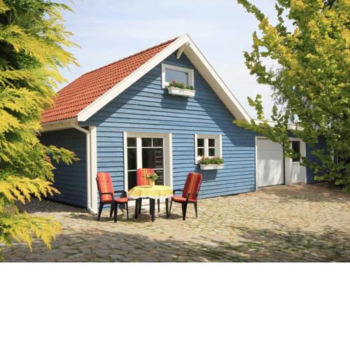 Modern Holiday Home in Steffenshagen with Terrace
