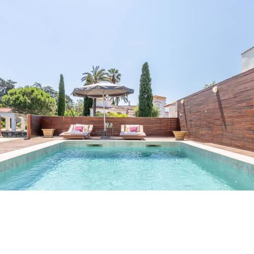 modern holiday home on the canal with private swimming pool