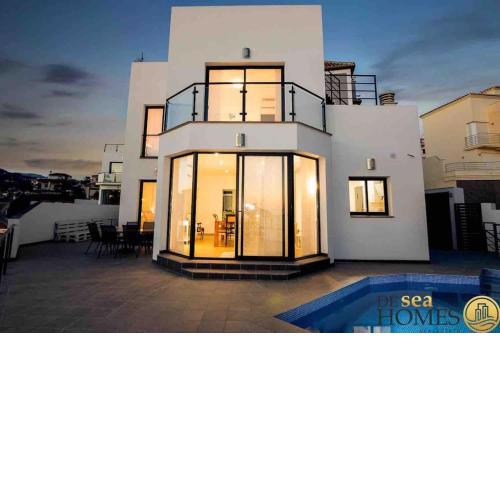 Modern Luxury Villa