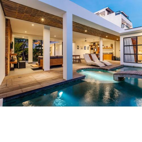Modern oriental style villa in Berewa Canggu