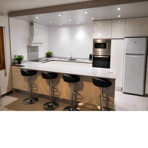 Modern Refurbished Bungalow, Communial Poolwifi