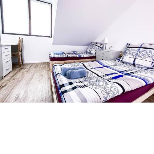 Modern sanierte Wohnung mit 5 Einzelbetten in Leipzig-Plagwitz