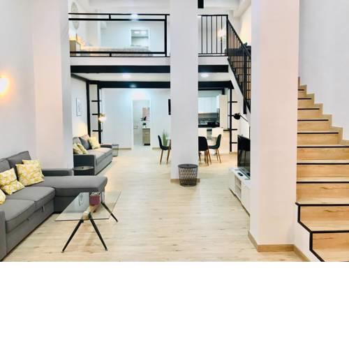 Modern & spacious apartment in Plaza de la Merced