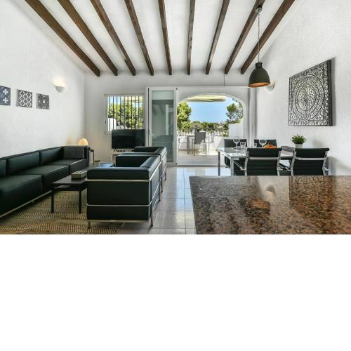 Modern stylish bungalow in Moraira