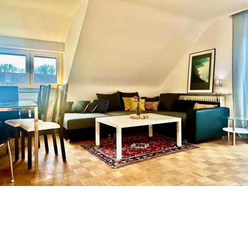 Modern und groß eingerichtete Wohnung