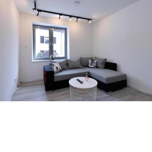 Modern und Neu, TOP Ausstattung mit Kaffeevollautomat, 2x Netflix-TV, Lüftungsanlage, Geschirrspüler