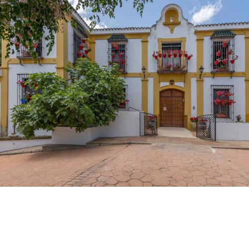 Modern Villa in Priego de Cordoba with Private Pool