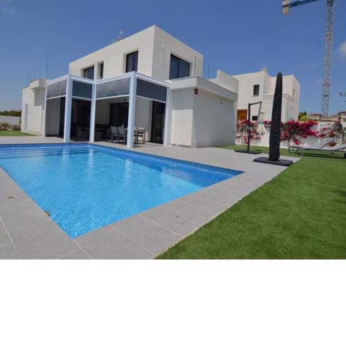 Modern Villa in San Fulgencio Valencia with Private Pool