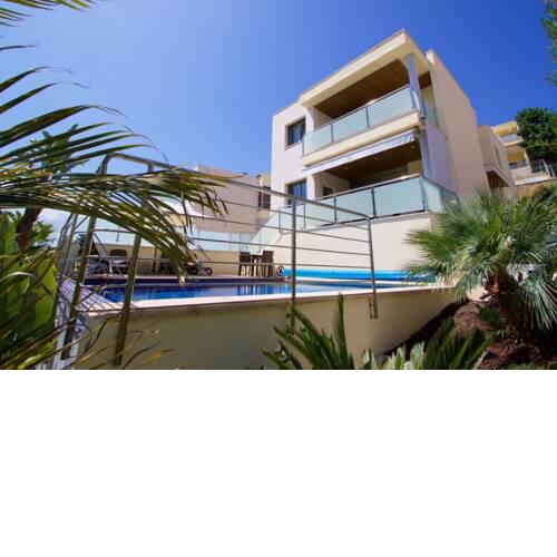 Modern Villa with Amazing Sea view