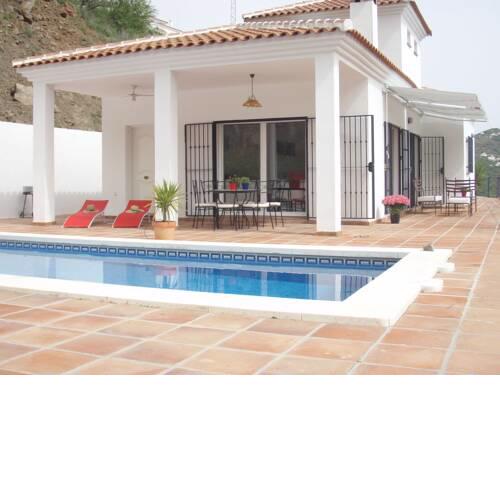 Modern Villa With Private Pool in Arenas Spain