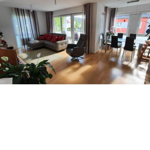 moderne 3 Zimmer -Wohnung I BBQ I Parkplatz