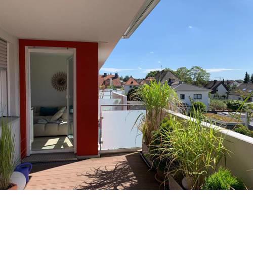 Moderne 3-Zimmer-FeWo mit Tiefgarage und Balkon