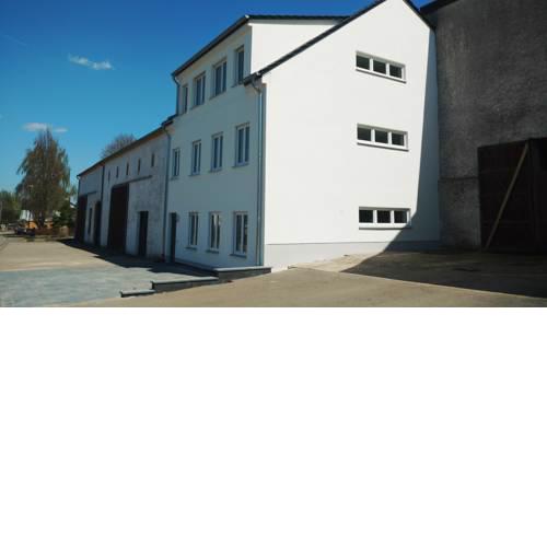 moderne Ferienwohnung in ruhiger Lage