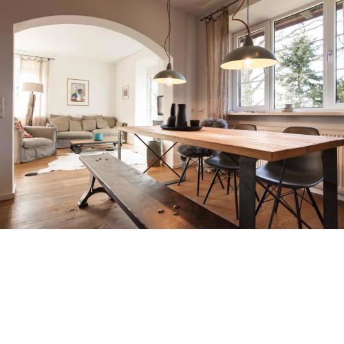 Moderne traditionelle FeWo mit Bergblick in Tegernsee